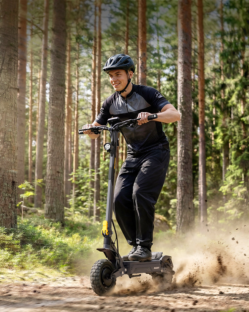 ausom-gosoul-2-mit-dual-motor-e-scooter