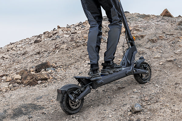 ausom-l2-max-e-scooter